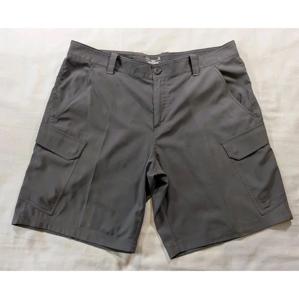 Under Armour HeatGear Mens Cargo Shorts Size 40 Gray Loose Fit Performance Golf